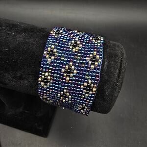 Artisan Woven Seed Bead Flaf Bracelet Peacock